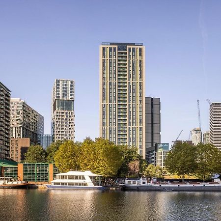 Urban Rest Canary Wharf Apartments ลอนดอน ภายนอก รูปภาพ