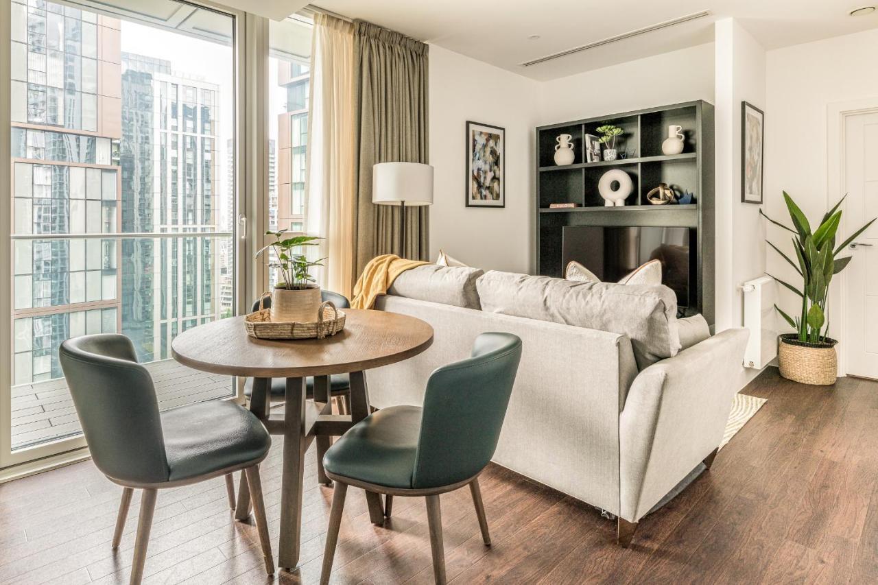 Urban Rest Canary Wharf Apartments ลอนดอน ภายนอก รูปภาพ