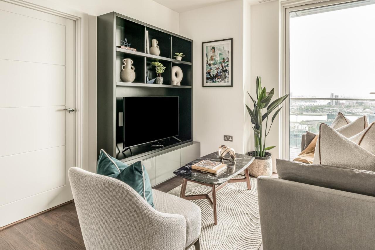 Urban Rest Canary Wharf Apartments ลอนดอน ภายนอก รูปภาพ